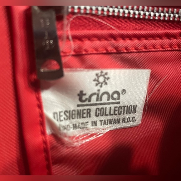 Trina brand tennis tote with front snap pocket for your racket - Picture 6 of 9